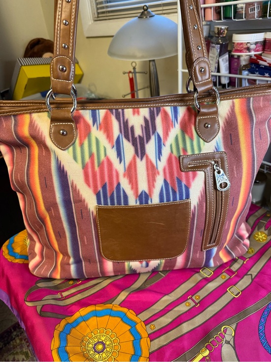 Montana West Handbags - Montana West Southwestern Canvas Tote Bag | Aztec Print | Studded Shoulder Purse